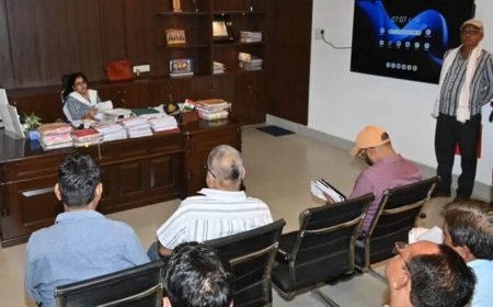 राजस्व वसूली में लापरवाही नहीं होगी बर्दाश्त, लक्ष्य पूर्ति के लिए वर्तमान प्रयासों में लाए गति, निगमायुक्त ने राजस्व वसूली की समीक्षा बैठक में दिए सख्त निर्देश