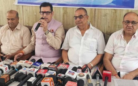 गोविंद गोयल बोले- आवासीय परिसरों में संचालित व्यापार पर कार्रवाई तत्काल रोकी जाए