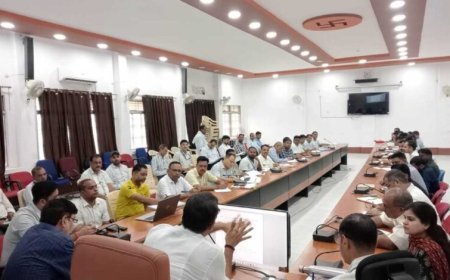 प्रधानमंत्री जी की मन की बात में मिली पहचान को बनाए रखना अब हमारी जिम्मेदारी- कलेक्टर विकास मिश्रा