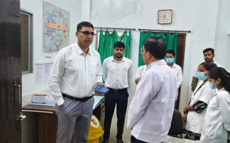 सामुदायिक स्वास्थ्य केंद्र कोतमा का कलेक्टर  रत्नाकर झा ने किया निरीक्षण