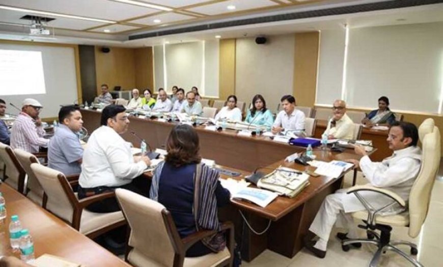 पैरामेडिकल विद्यार्थियों के हित में पंजीयन प्रक्रिया होगी और सरल : उप मुख्यमंत्री  शुक्ल