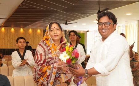 *वैढ़न में ताइक्वांडो छात्र एवं अंतरराष्ट्रीय मास्टर अनस खान किए गए सम्मानित बेटियों को आत्मरक्षा के लिए प्रेरित करने का लिया संकल्प*