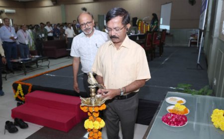 निर्वाचन कार्यों में छोटी सी लापरवाही अविश्वास का बन जाती है कारण : राज्य निर्वाचन आयुक्त श्रीवास्तव