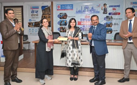 सेन्ट्रल बैंक ऑफ इंडिया के एमएसएमई क्रेडिट आउटरीच कार्यक्रम में उद्यमियों को वितरित किए गए ऋण स्वीकृति पत्र