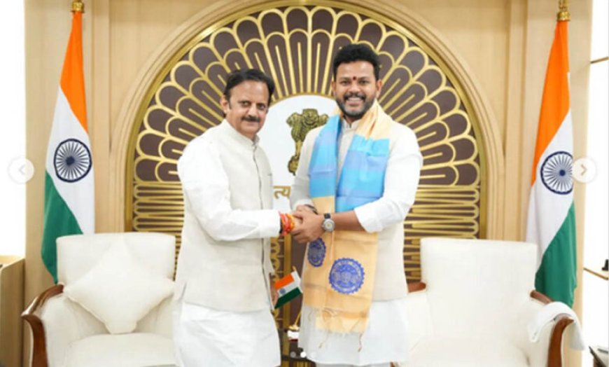 उप मुख्यमंत्री शुक्ल ने केंद्रीय नागरिक उड्डयन मंत्री से नायडू से की सौजन्य भेंट