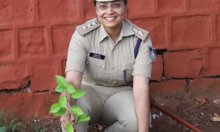 7वीं वाहिनी विसबल भोपाल द्वारा लाल परेड ग्राउंड में 300 पौधों का रोपण