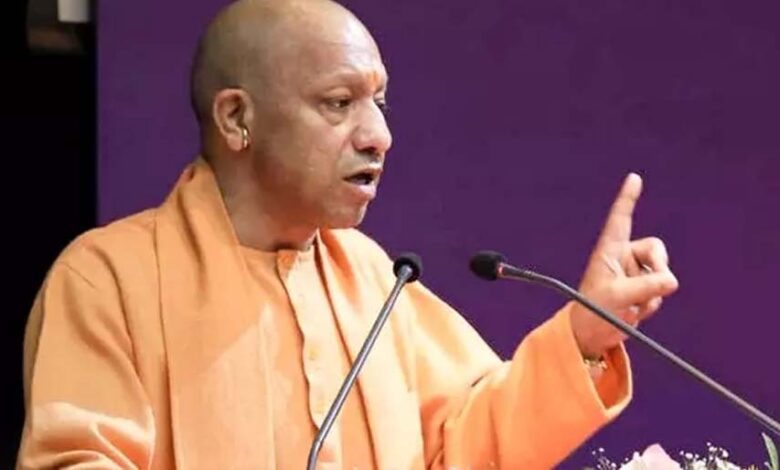 प्रयागराज-में-cm-योगी-का-बड़ा-बयान,-बोले-भारत-की-आत्मा-सनातन-धर्म-में-बसती-है,-श्रीराम-हैं-इसका-मूल-स्रोत