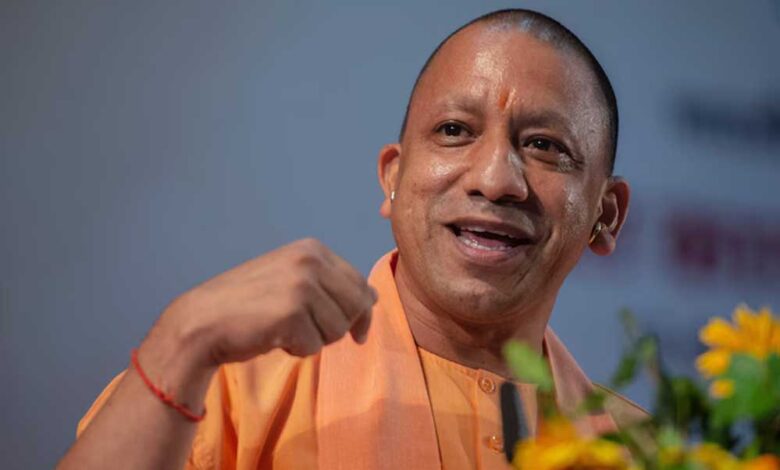 उत्सवपूर्ण-माहौल-में-12-जुलाई-को-एक-दिन-में-35-करोड़-पौधे-लगाएगा-उत्तर-प्रदेश:-मुख्यमंत्री-योगी