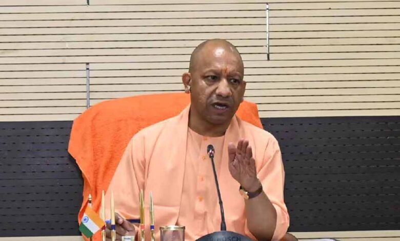 योगी-सरकार-की-नई-शिक्षा-नीति-और-वैश्विक-पहचान-का-असर:-लखनऊ-विश्वविद्यालय-में-77-देशों-से-आए-रिकॉर्ड-3421-आवेदन
