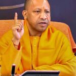 मख्यमंत्री-योगी-बुधवार-को-वाराणसी-से-करेंगे-‘मुख्यमंत्री-शिक्षक-कैशलेस-चिकित्सा-सुविधा-योजना’-का-शुभारंभ