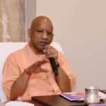 योगी-सरकार-का-बड़ा-कदम,-यूपी-में-लगेंगी-एआई-सक्षम-पोर्टेबल-एक्स-रे,-एमआरआई-और-डिजिटल-मैमोग्राफी-मशीनें